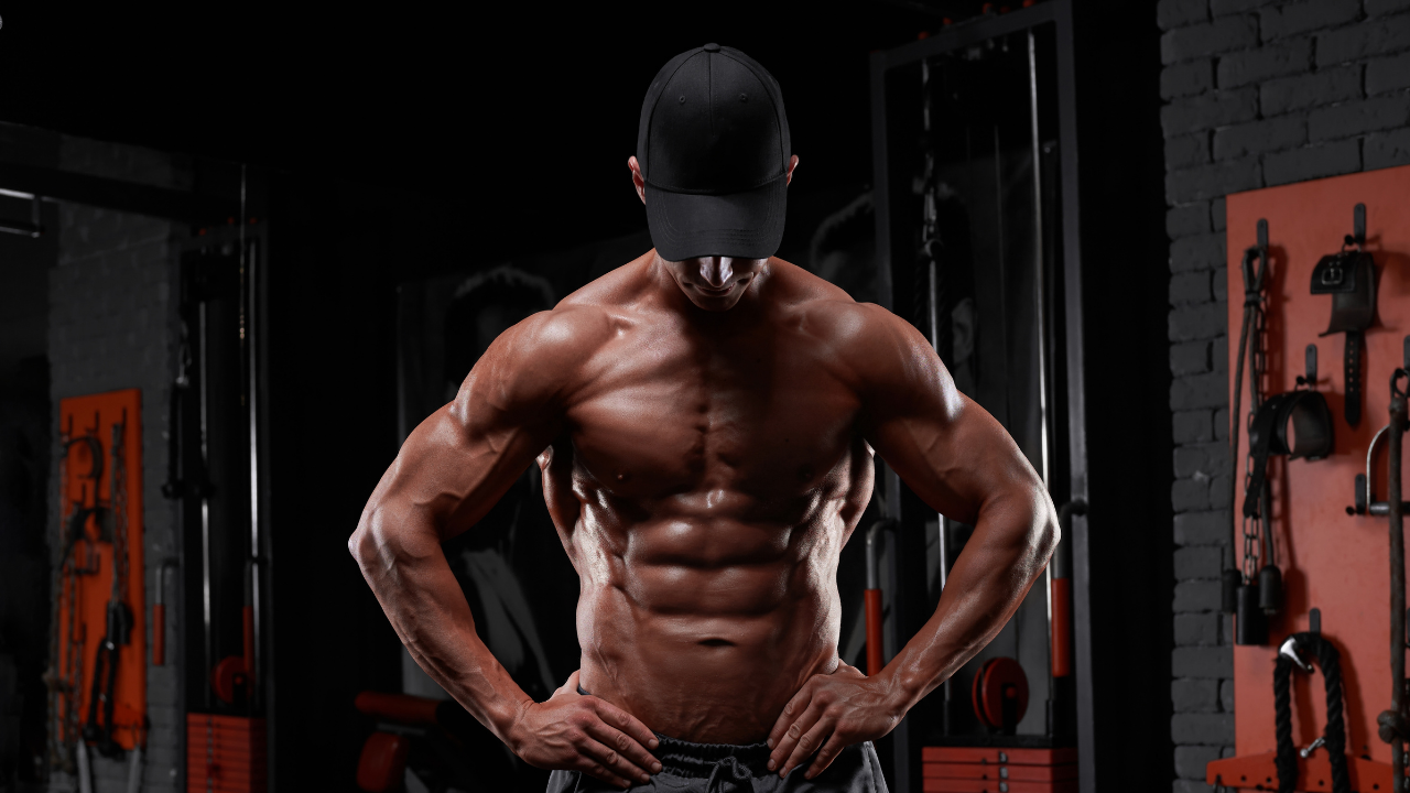 Fitness fenomenlerinin yasa dışı steroid ağı işlettiği ortaya çıktı