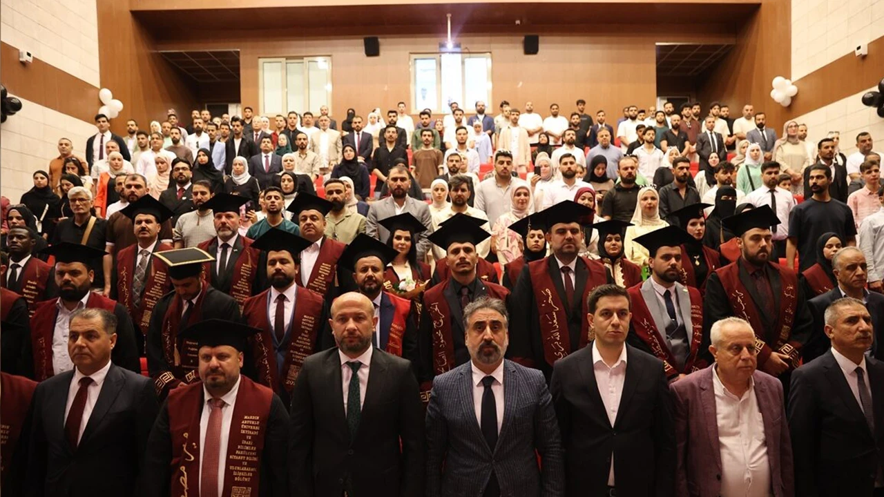 Mardin Artuklu Üniversitesinde mezuniyet töreni düzenlendi