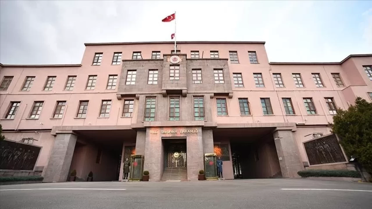 MSB’den Atina ve Rum kesimine net rest: ‘Tüm tedbirleri alıyoruz, yakından takipteyiz!’