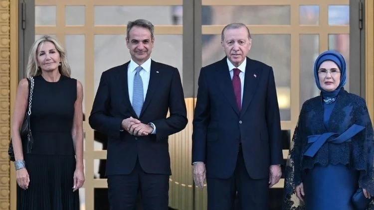NATO Zirvesi sonrası Miçotakis’ten Cumhurbaşkanı Erdoğan’a kritik mesaj