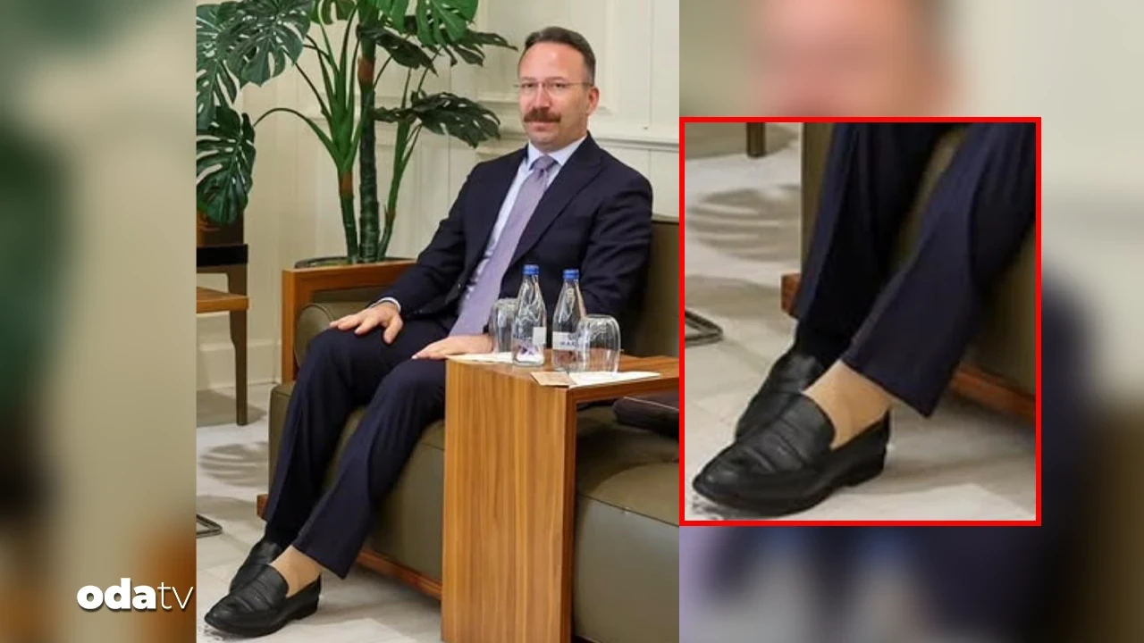 Taytlı vali gitti: Çorapsız vali geldi