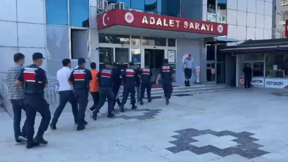 İçişleri Bakanlığı duyurdu! 16 ilde 22 ayrı organize suç örgütüne operasyon: 228 gözaltı