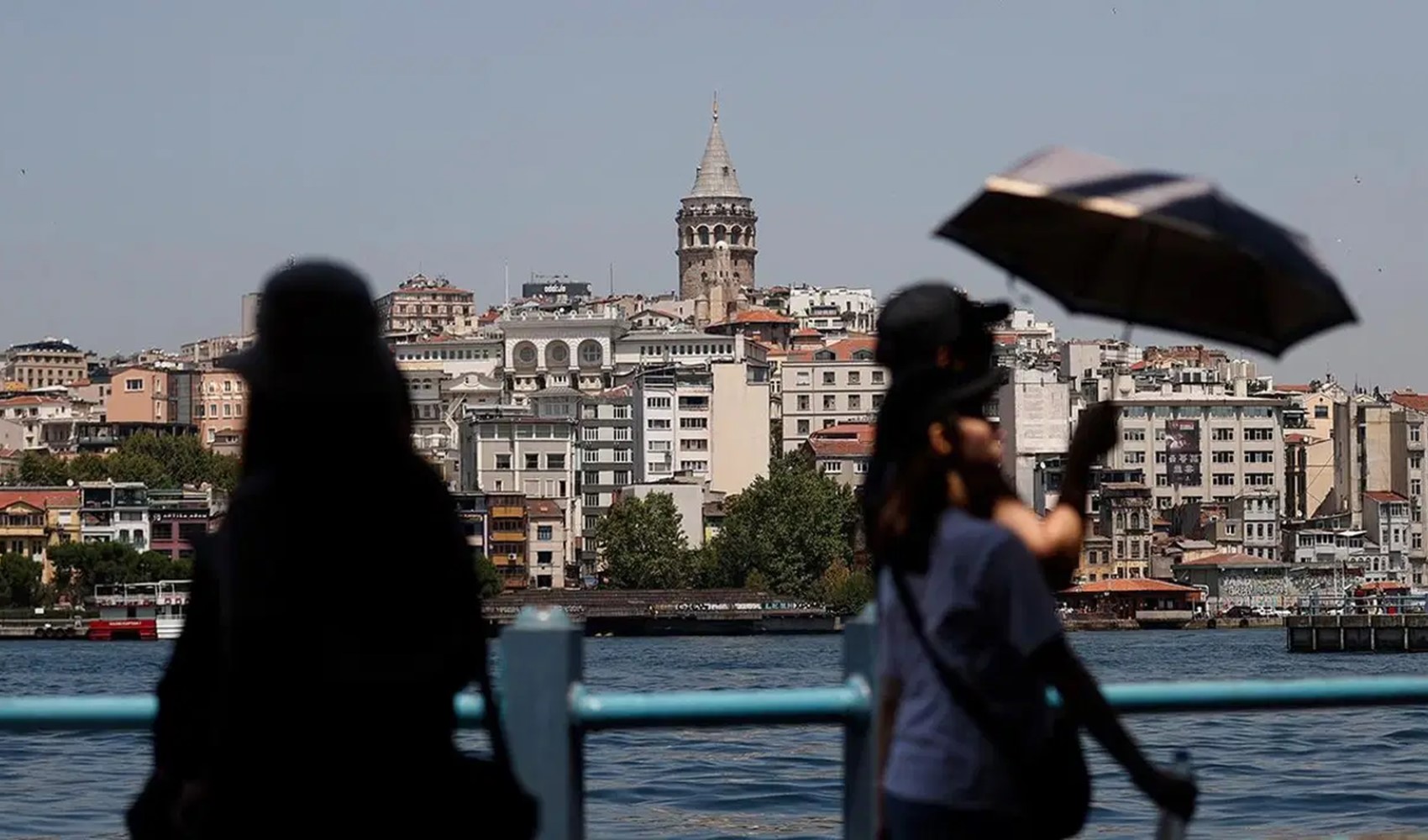 İBB saat verdi: İstanbul için sıcak hava ve güneş çarpması uyarısı