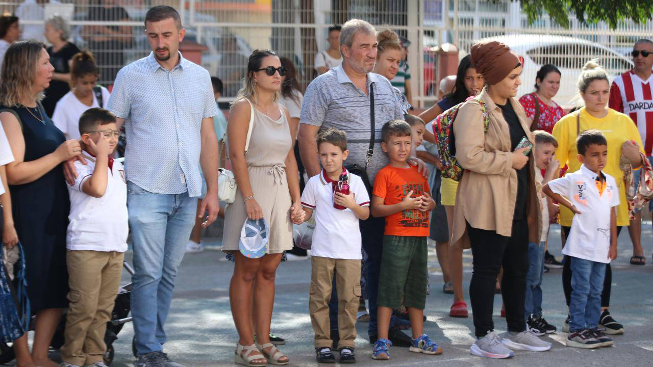 Yusuf Tekin duyurdu: Okullarda veliler için yeni dönem