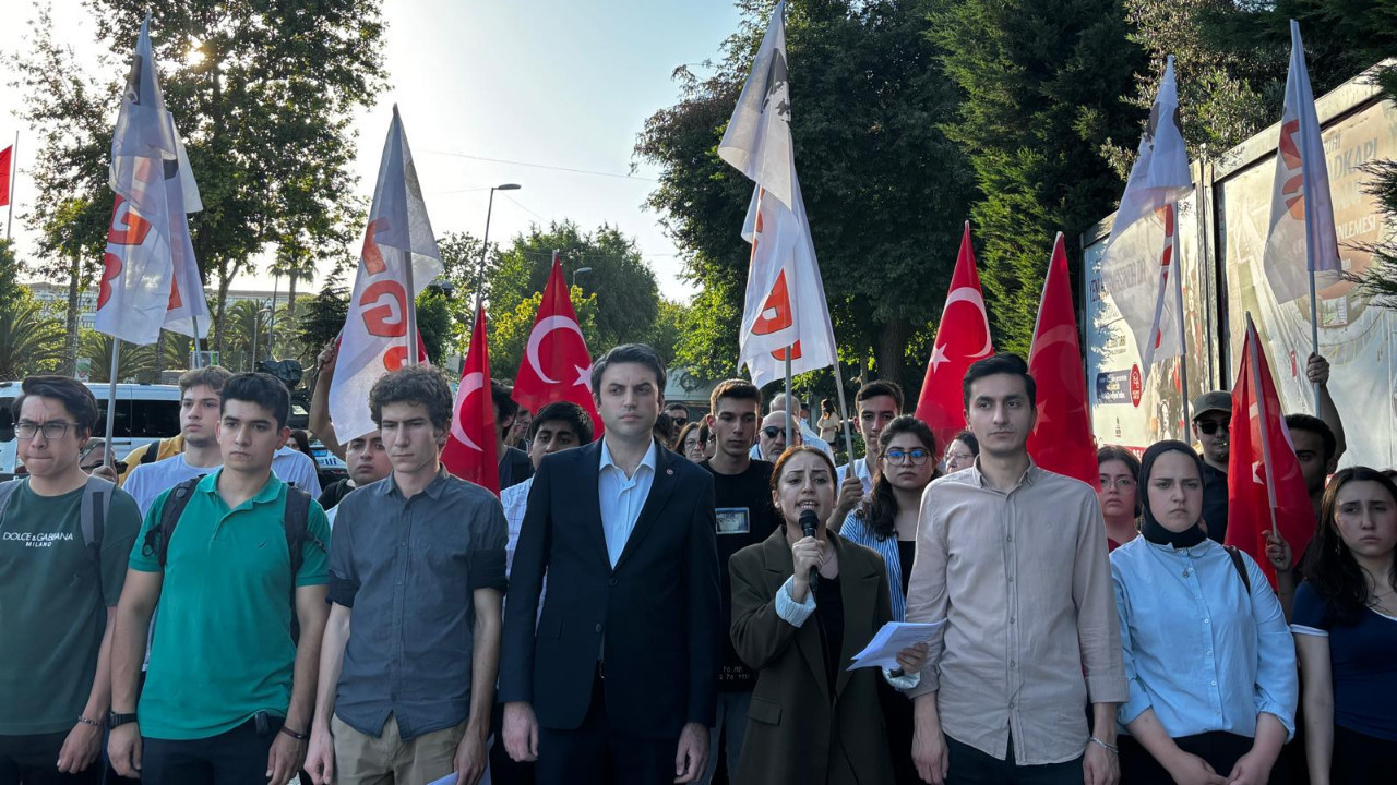 TGB İl Emniyet Müdürlüğü önünden seslendi: NATO’yu protesto etmek suç değildir! Gözaltına alınan arkadaşlarımız serbest bırakılsın