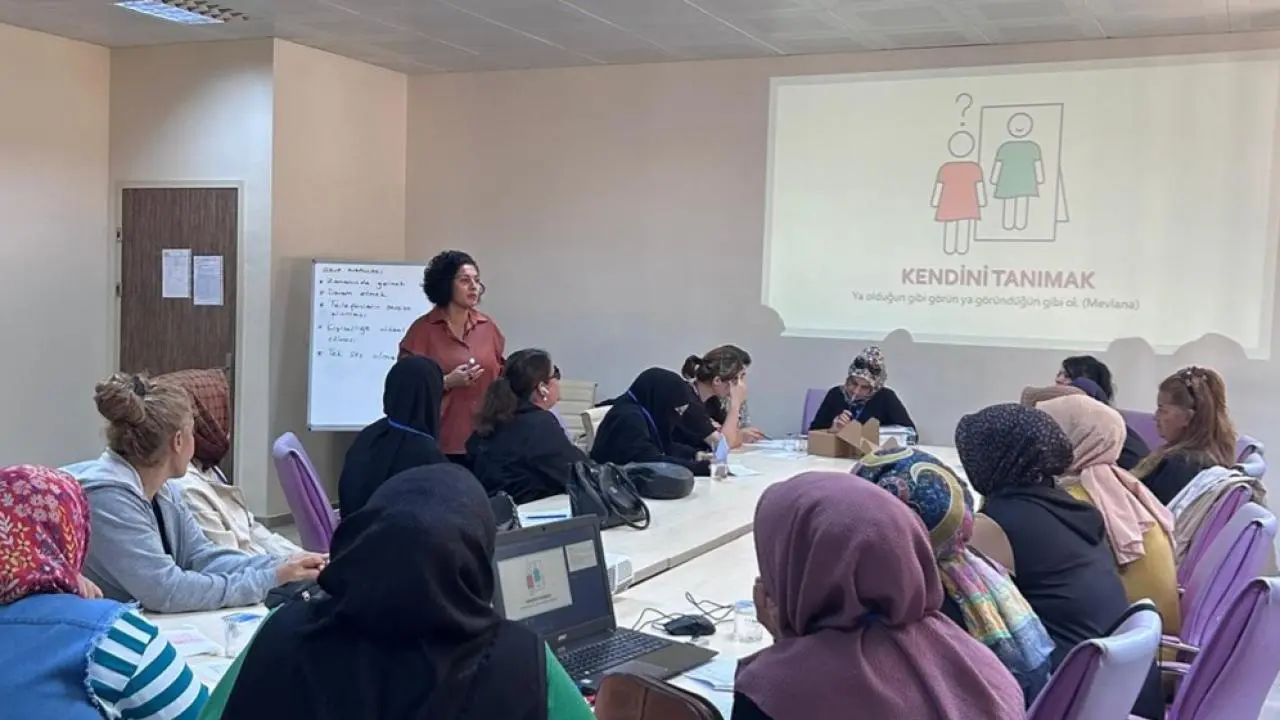 Ebeveynlere yeni destek: Aile Eğitim Programı 81 ilde yaygınlaştırıldı