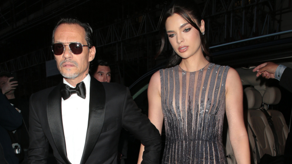 Marc Anthony'nin sekizinci çocuğu oldu