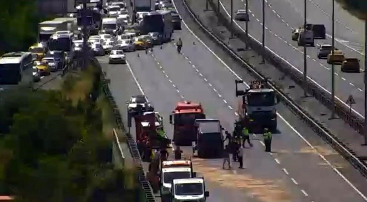 Eyüpsultan'da zincirlime trafik kazası: 6 yaralı
