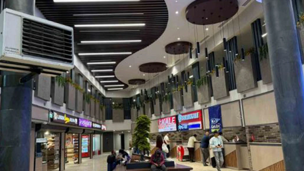 Karabük Şehirlerarası Otobüs Terminali yenilenen yüzüyle hizmete başladı