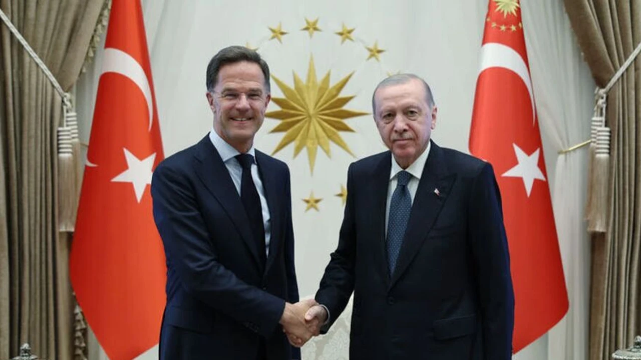 Cumhurbaşkanı Erdoğan, NATO Genel Sekreteri Rutte'yi Kabul Etti