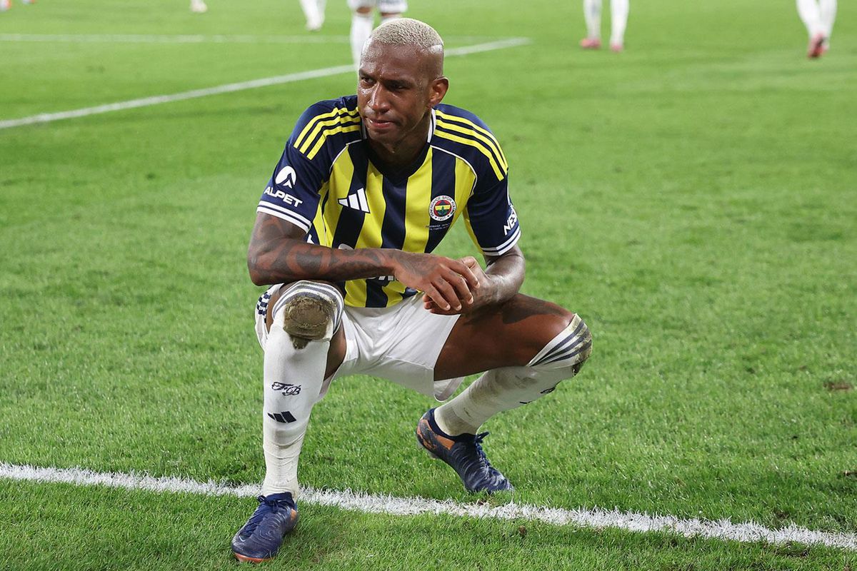 Fenerbahçe'de Talisca kararı Polonya'dan sonra verilecek