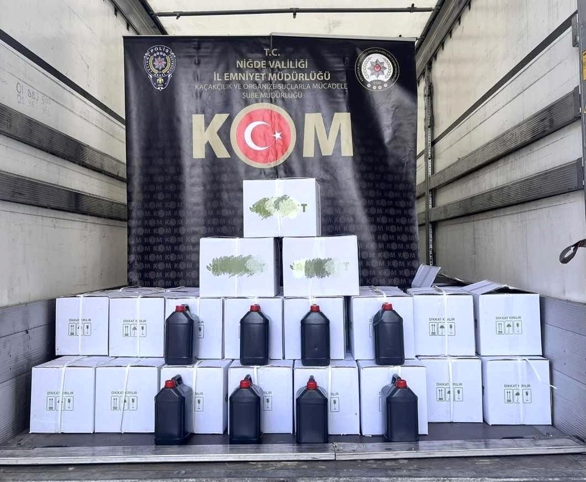 Niğde'de bin litre etil alkol ele geçirildi
