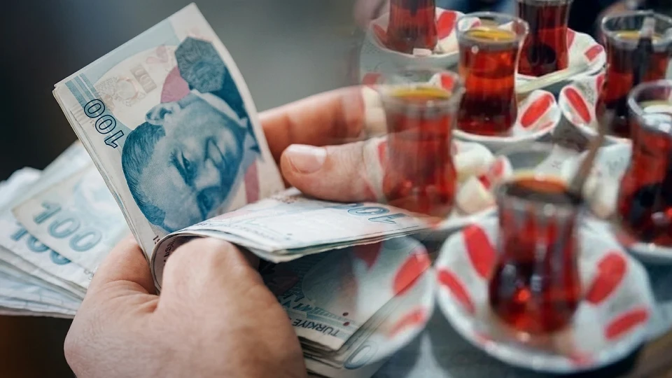 Çayın maliyeti 1,5 lira denildi, 100 TL'lik fiyatlar yeniden gündem oldu! İşletmelerden dikkat çeken yanıt | EKONOMİ HABERLERİ