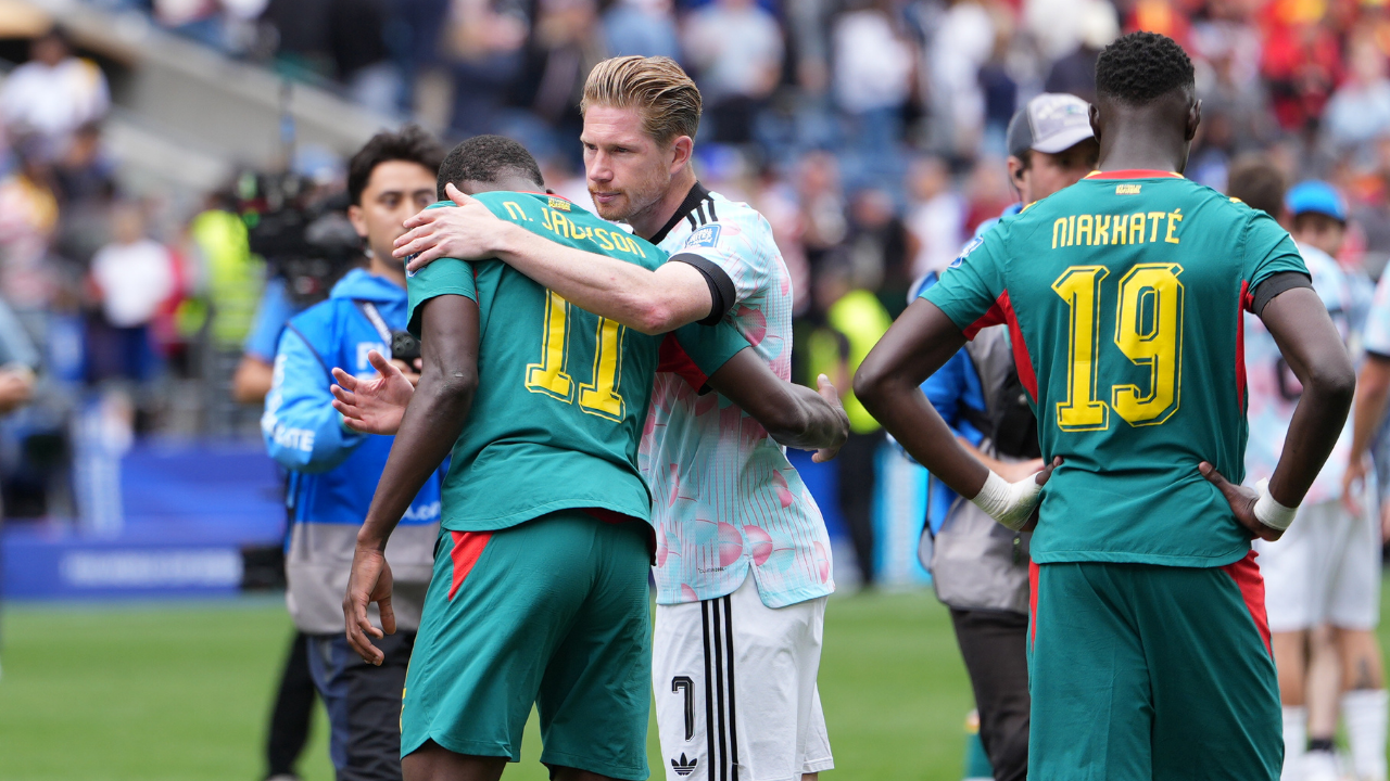Belçika 3 dakikada geri geldi: Senegal'i kupa dışına itti!