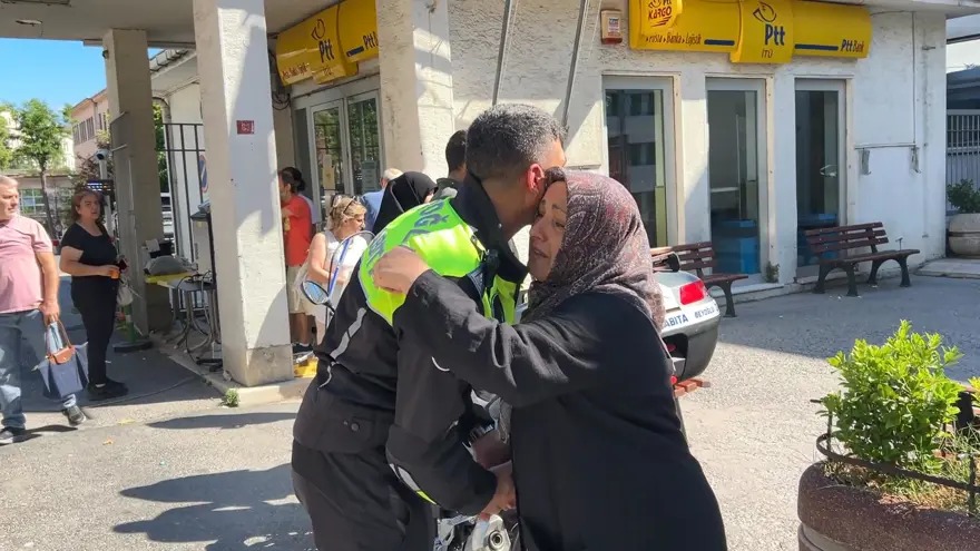 3 bin 25 kişi, YKS'ye yetişebilmek için sınav günü kimlik başvurusu yaptı