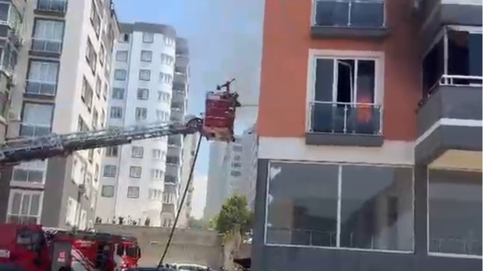 Korkunç yangın! Engelli 3 kişi hayatını kaybetti!