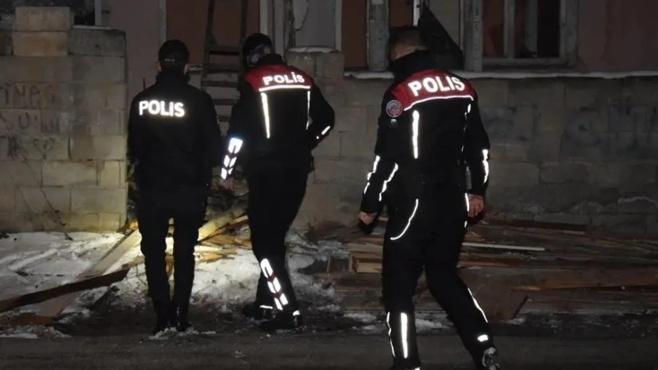 Erzincan’da araması olan 40 şahıs yakalandı