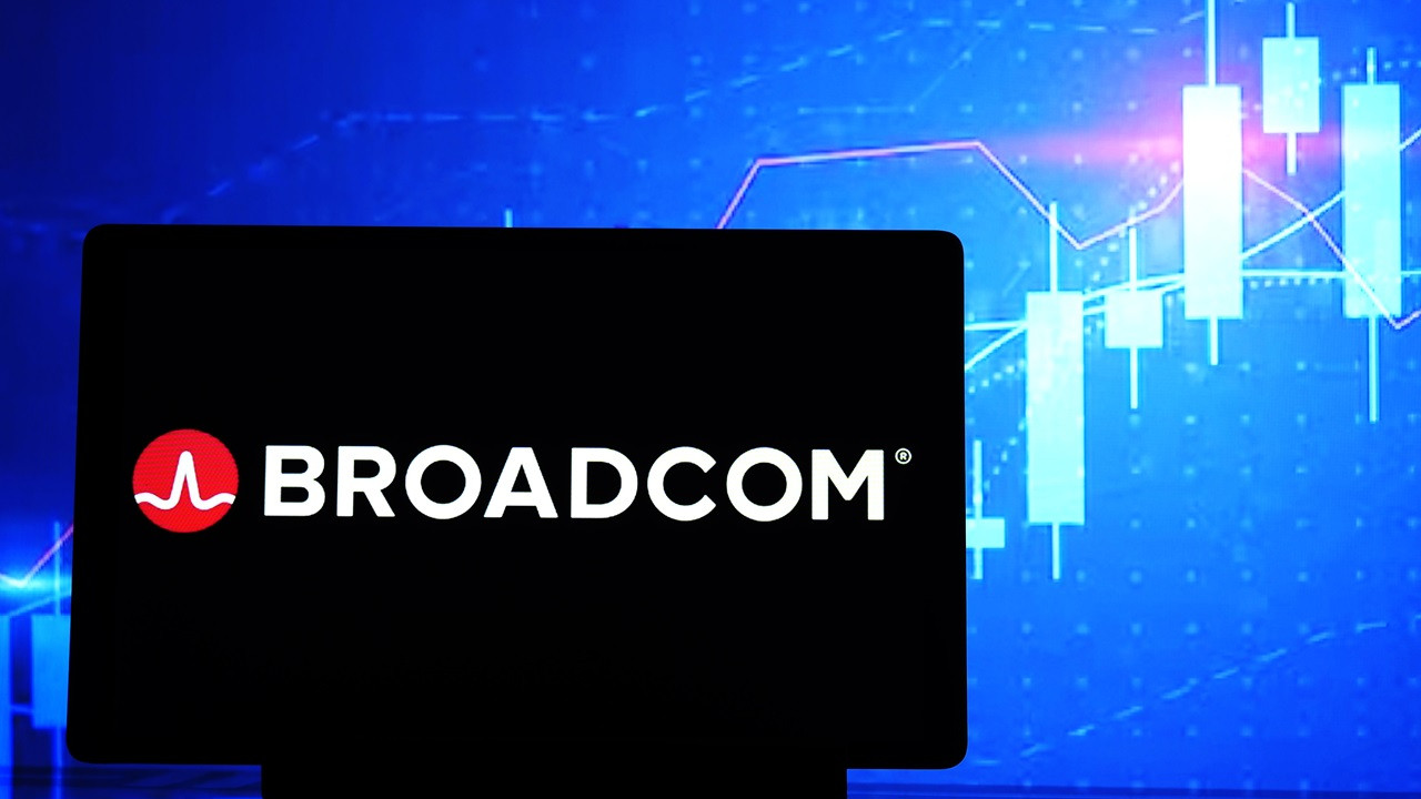 Broadcom beklentileri karşılayamadı, hisseler sert düştü