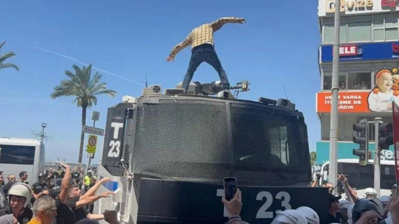 İzmir'de TOMA'nın üzerine çıkmıştı: Deniz Yolçu tahliye edildi