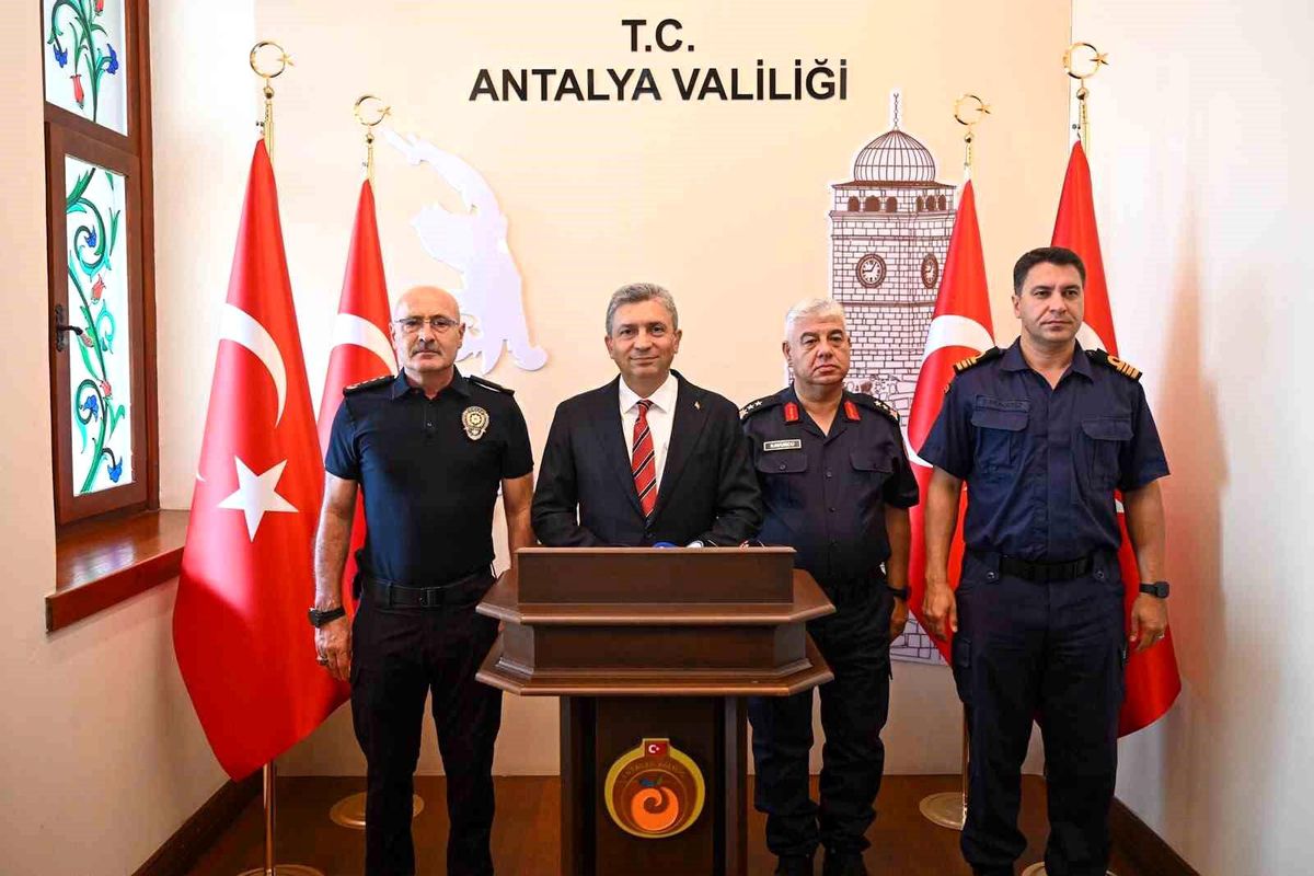 Antalya'da Haziran Ayında 475 Bin Sürücü Denetlendi
