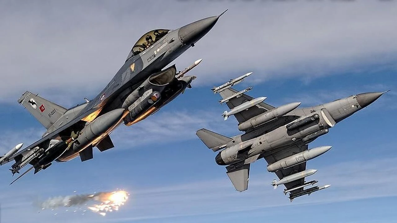 Kaçırılma sinyali geldi Türk F-16'ları peş peşe havalandı