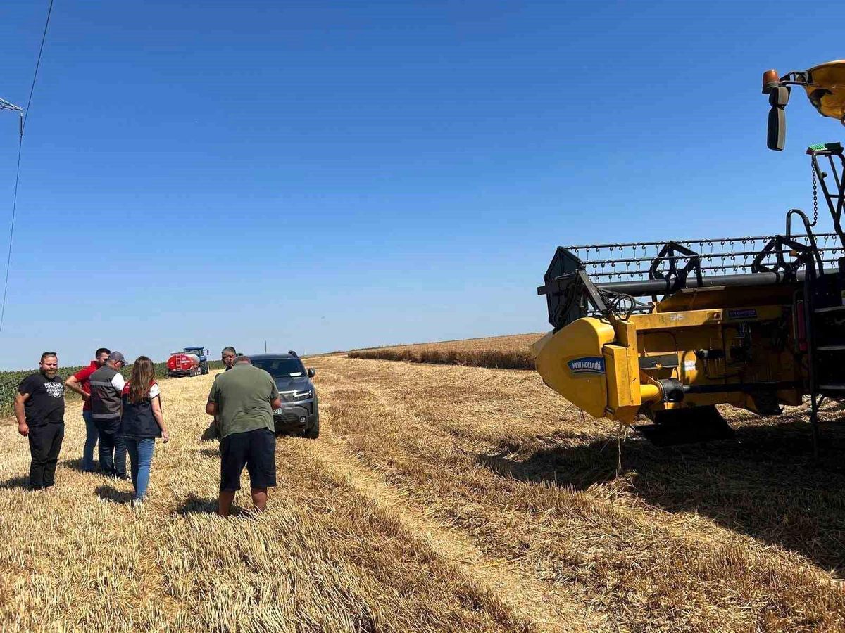 Kırklareli'nde hasat sezonunda biçerdöver denetimleri sürüyor