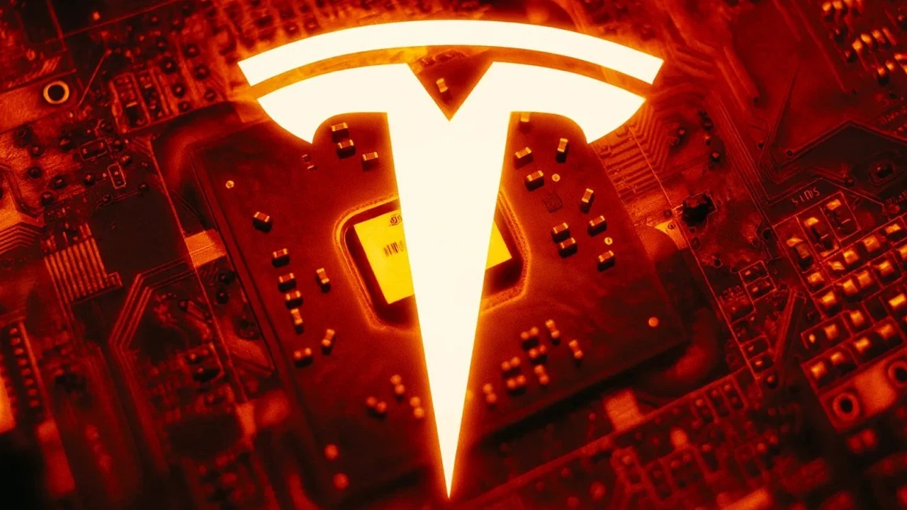 Tesla'nın yeni nesil aı5 çipi için kritik viraj dönüldü