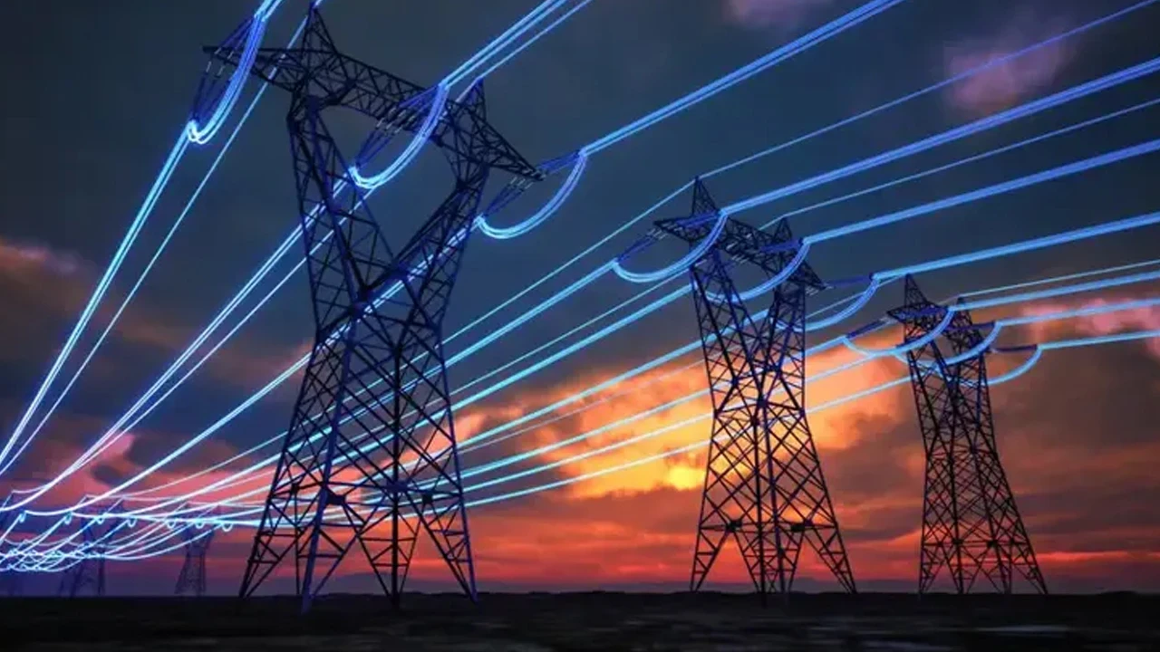 Türkiye’de elektrik üretimi tüketimi aştı: Günlük üretim 979 bin megavatsaate ulaştı