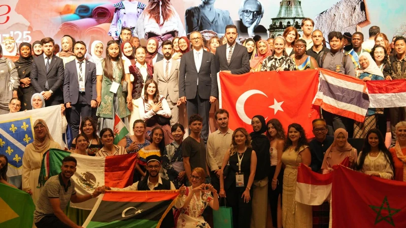 Yunus Emre Enstitüsü Kültür Akademileri Türkçe ve Türkoloji yaz okulları başlıyor