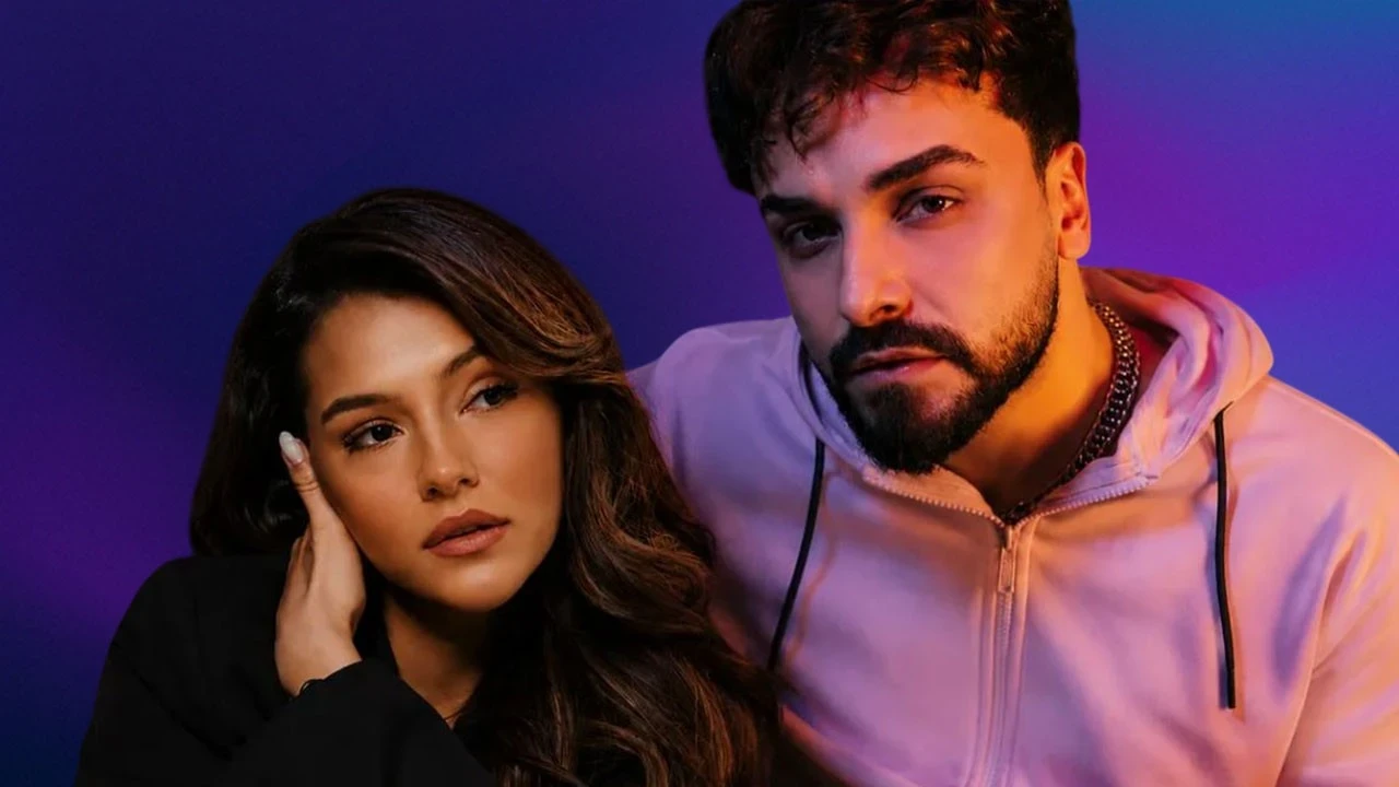 Sefo ile Çağla Boz aşklarını ilan etti: Romantik kare sosyal medyayı salladı