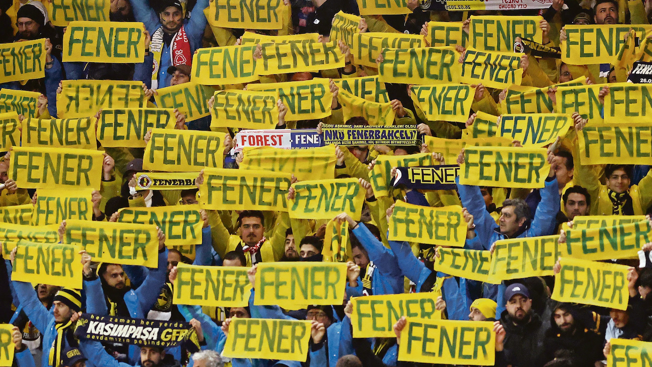 24 yıl sonra aynı soru: Fenerbahçe nedir?