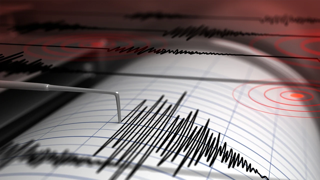 Japonya'da korkutan deprem: 6.9'luk sarsıntı meydana geldi