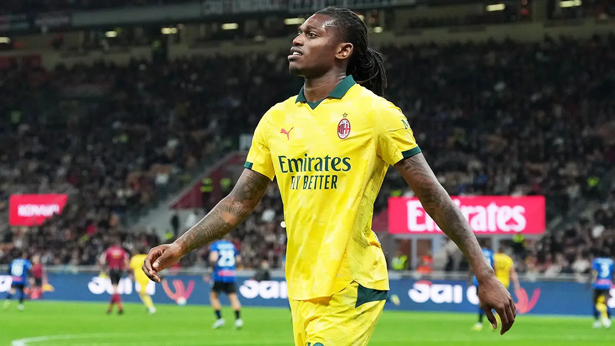 Fenerbahçe'den İtalya çıkarması! Rafael Leao için kritik hafta