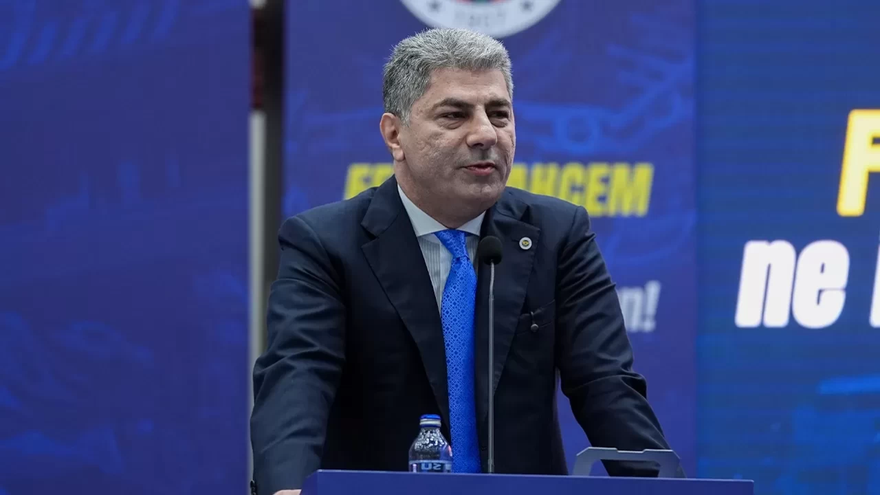 Fenerbahçe başkan adayı Hakan Safi milli yıldızın transferini açıkladı: Bombaları üst üste patlattı!