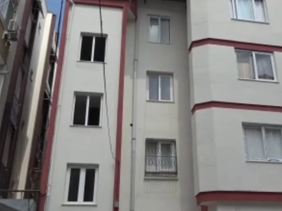 Adana'da icra müdür yardımcısı kadın evinin banyosunda ölü bulundu