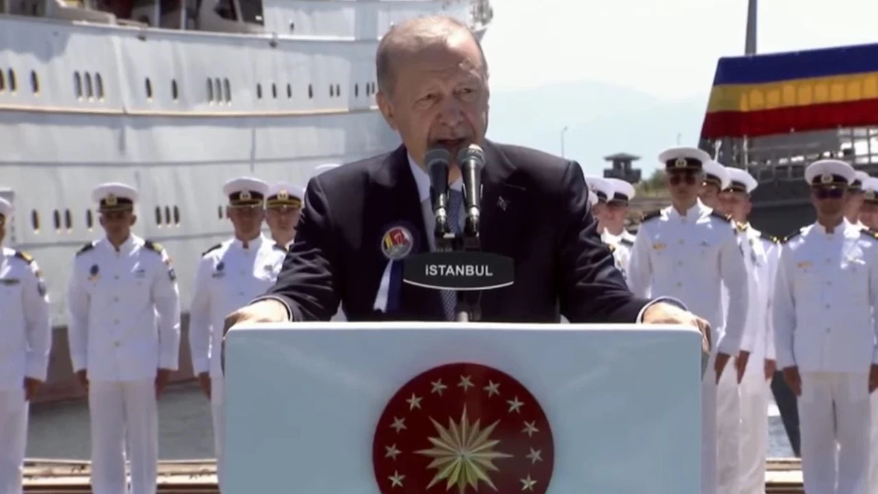 Cumhurbaşkanı Erdoğan 'bir ilk' diyerek duyurdu: NATO ve AB üyesi ülkeye savaş gemisi ihraç ettik