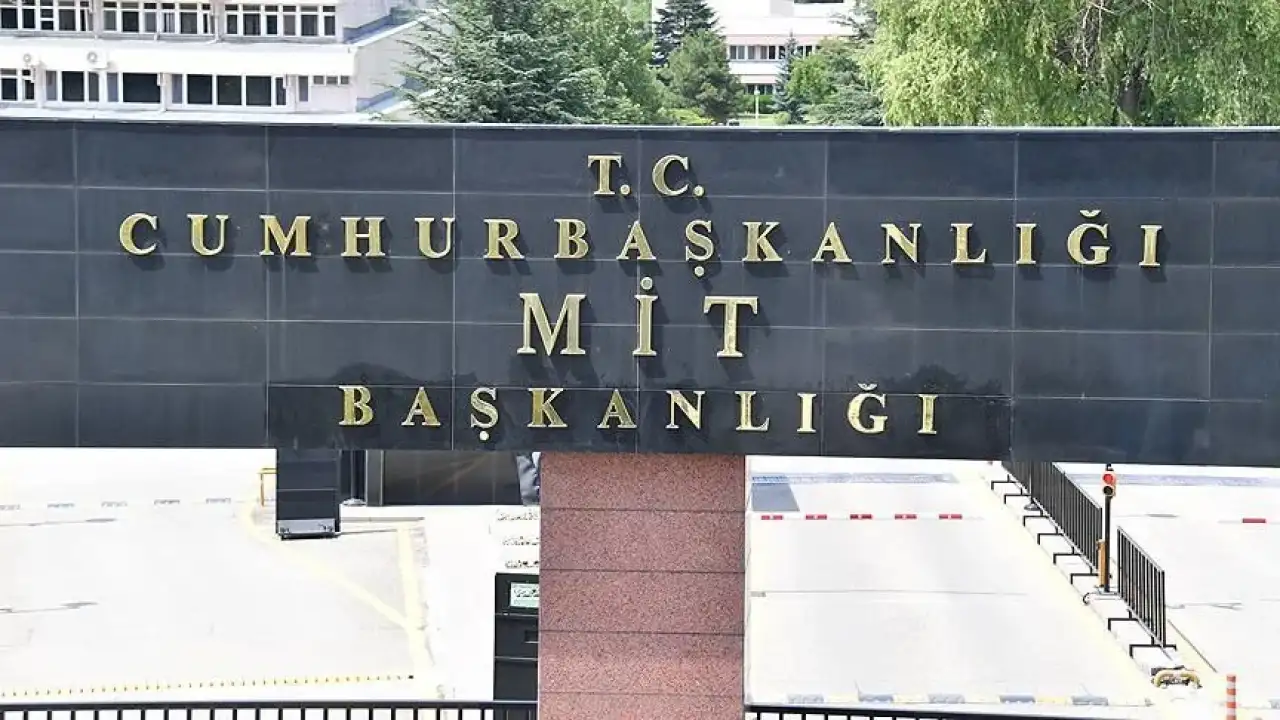 MİT, 1950'de aracına kurulan pusuyla şehit olan teşkilat mensubu Kaskatı'nın fotoğrafını paylaştı