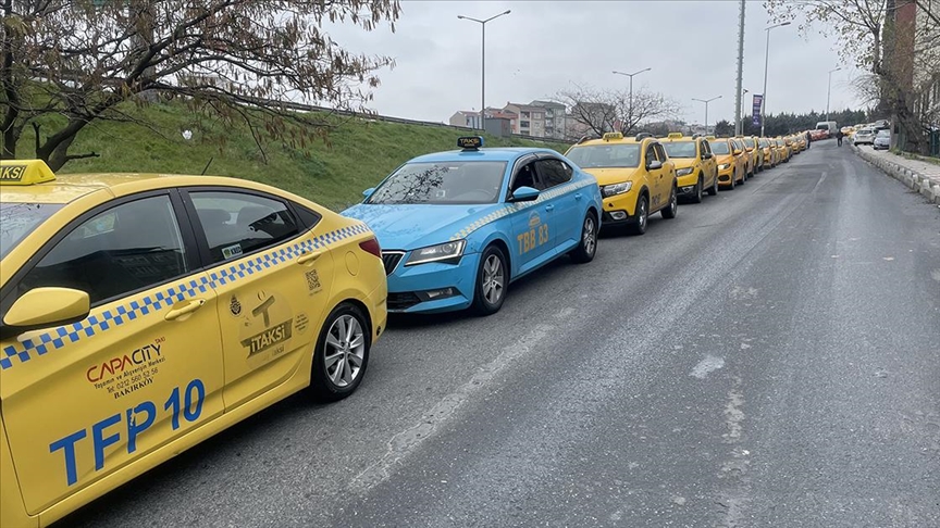 İstanbul taksilerinde 53 milyon liralık dev pasta. Taksicilerin cebinden şirketlere para akacak
