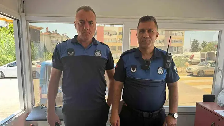 Sahte dolar ve avroyla pazara girdi! Esnafın dikkati sayesinde yakalandı