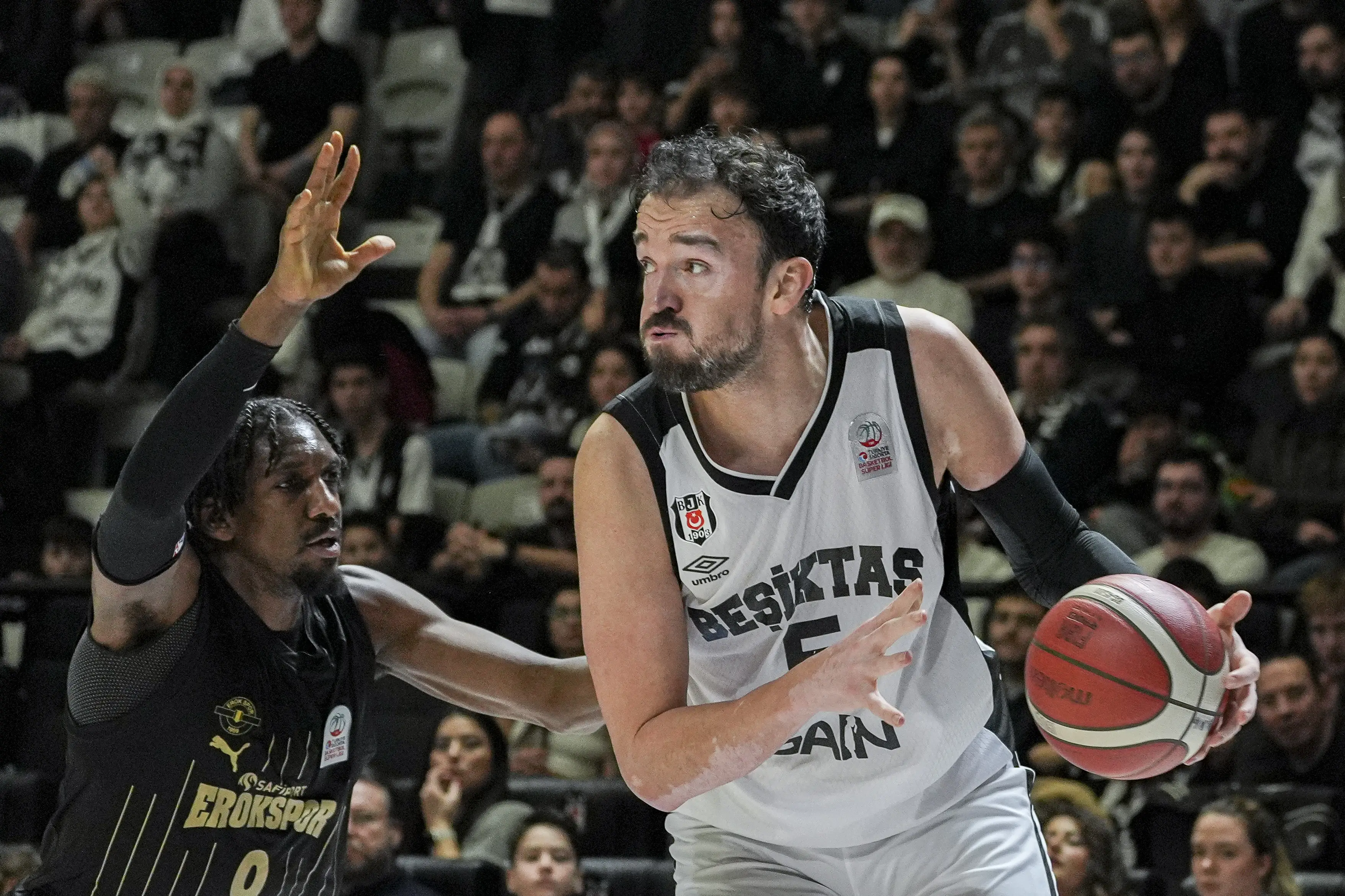Beşiktaş, Sertaç Şanlı ile yollarını ayırdı