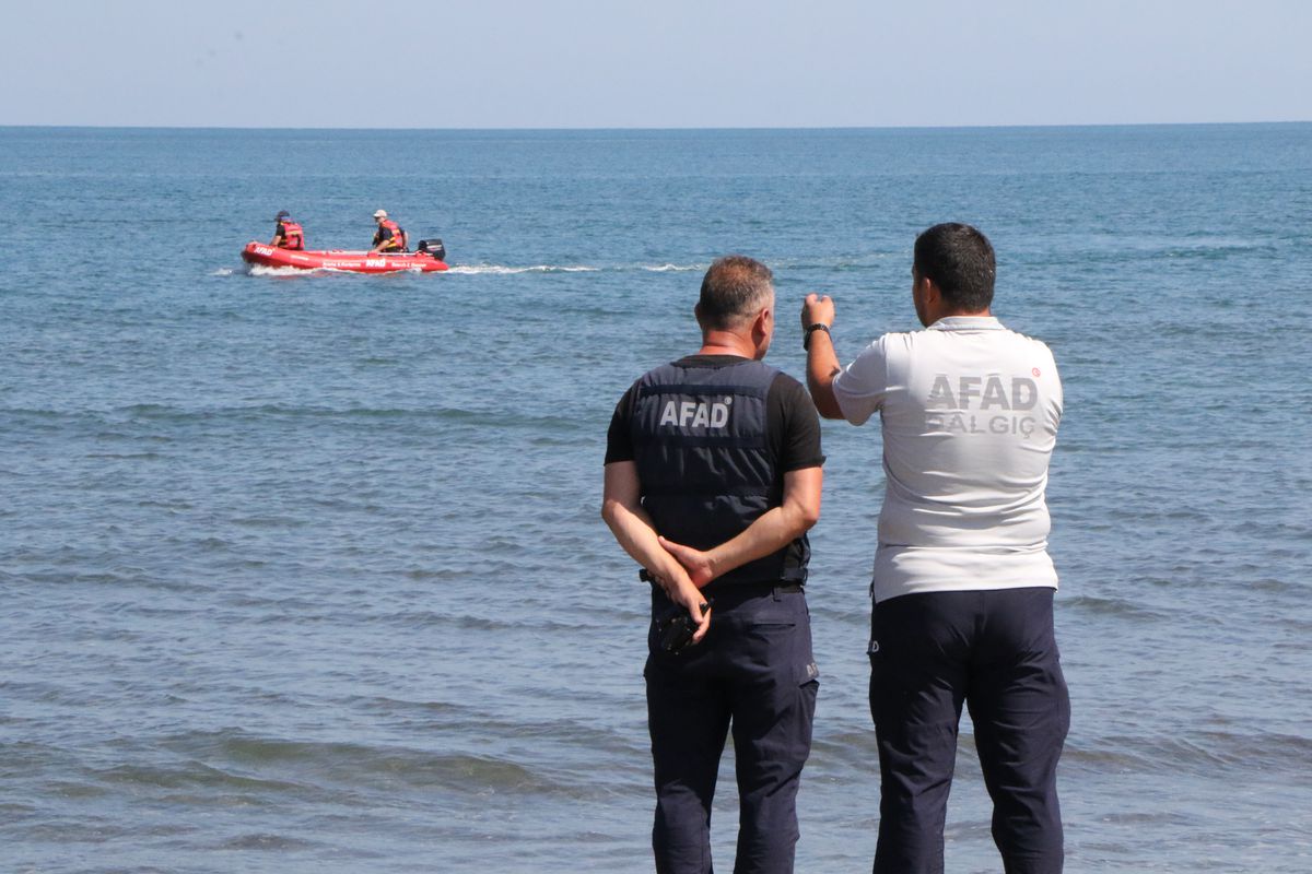 Tekne Kazasında Kaybolan Kişinin Cesedi Bulundu