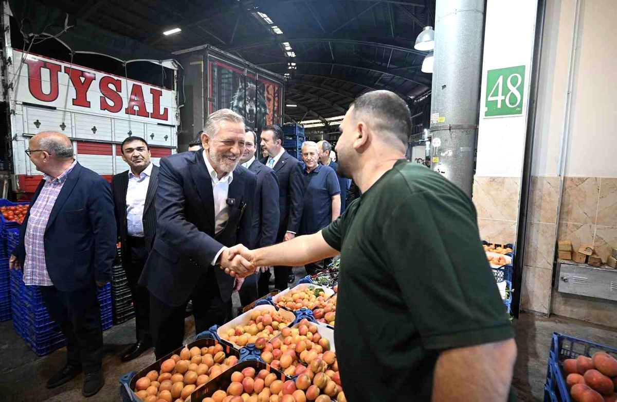 BTSO Başkanı İbrahim Burkay'dan Bursa Kent Hali'ne ziyaret