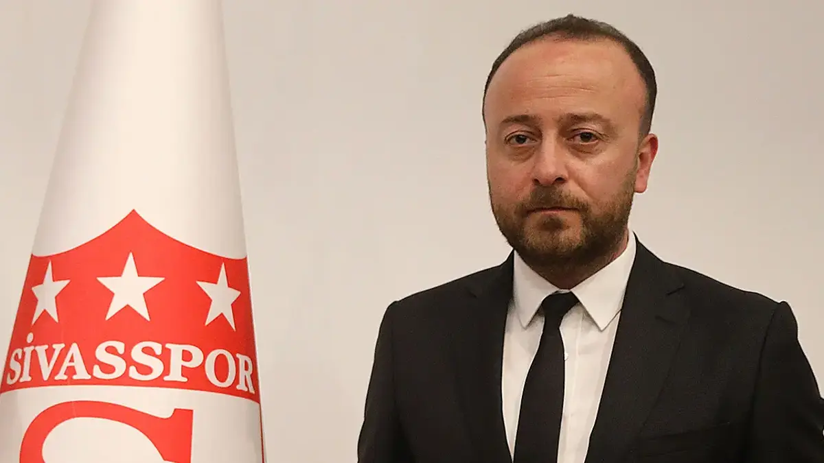 Sivasspor’da Burak Özçoban, başkan adaylığı kararını verdi