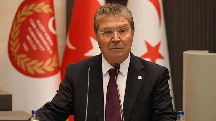 KKTC Başbakanı Üstel: Kıbrıs Türk halkına yönelik hiçbir saldırının cevapsız kalmasına izin vermeyeceğiz