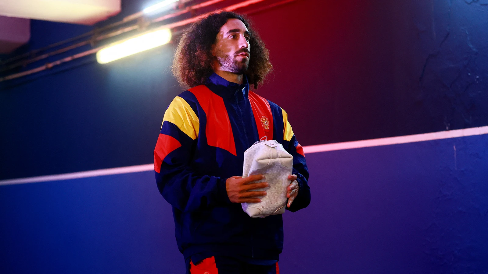 Real Madrid, Marc Cucurella'yı transfer ettiğini duyurdu!