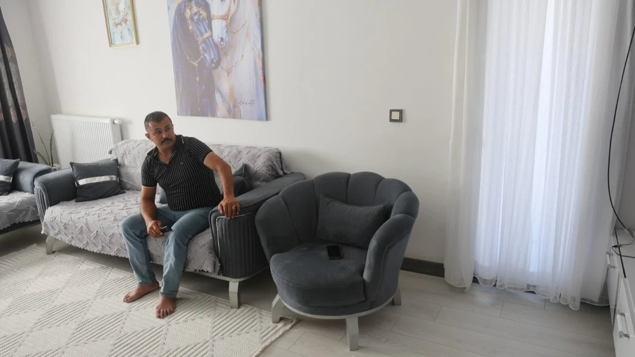 Depremde ‘öldü’ sanıldı, 1235 gündür yaşadığını kanıtlamaya çalışıyor