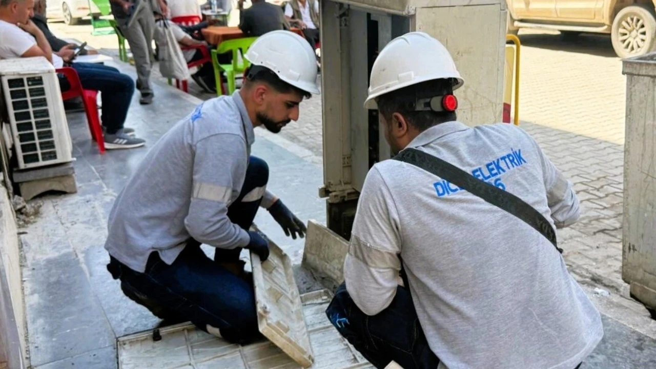 Kaçak elektrik kullanmak için 2 bin panoya müdahale ettiler