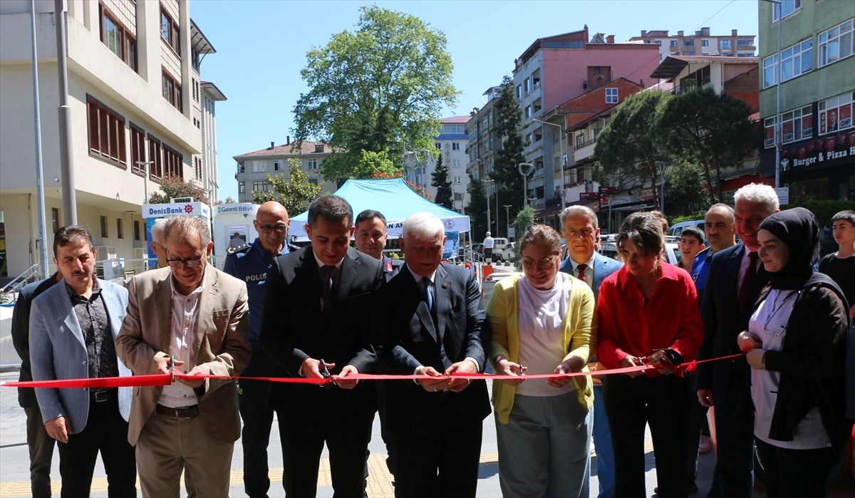 Of'ta Mesleki Teknik Eğitim Sergisi Düzenlendi