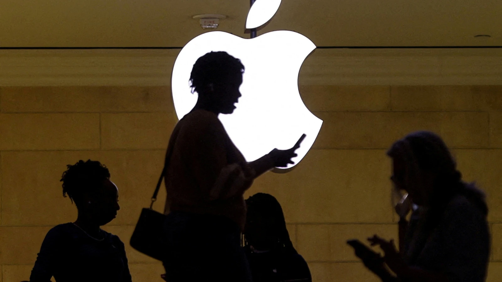 Apple, İpad ve MacBook'ların fiyatına zam yaptı!