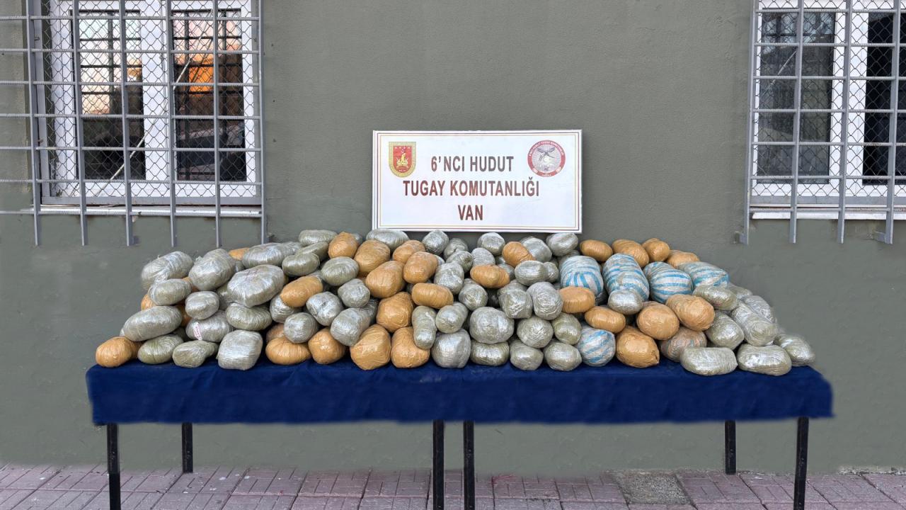 Van'da yaklaşık 291 kilogram uyuşturucu yakalandı